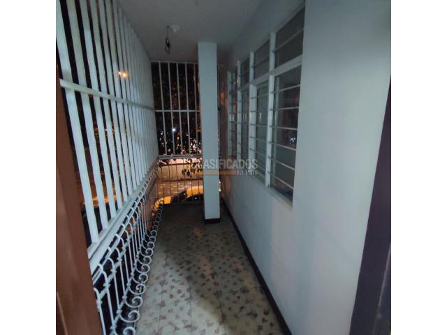 Apartamentos, Alquiler en El Guabal