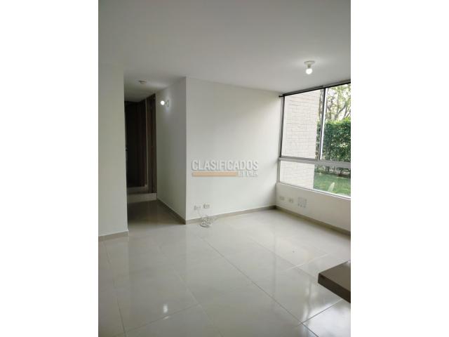 Apartamentos, Alquiler en Yumbo