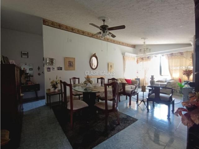 Apartamentos, Venta en Capri