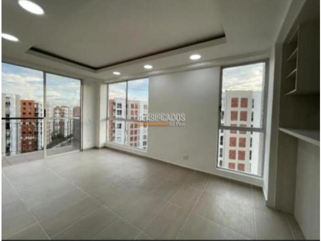 Apartamentos, Venta en Valle del Lili