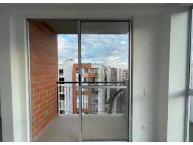 Apartamentos, Venta en Valle del Lili