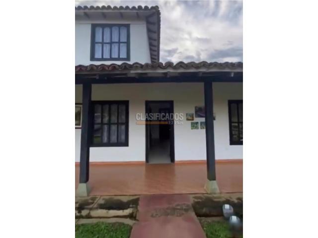 Casas, Venta en Calima (Darién)