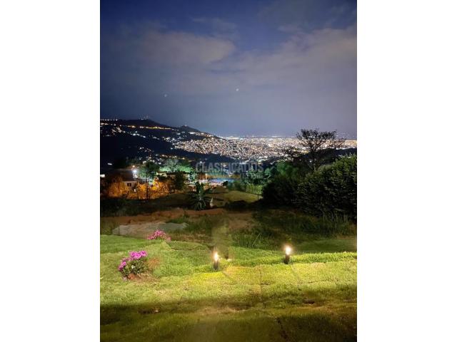 Casas, Venta en Bella Suiza