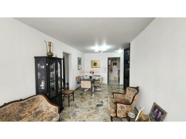 Apartamentos, Venta en Bosques del Limonar