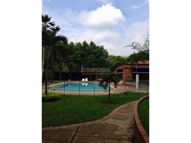 Apartamentos, Venta en Ciudad Jardín