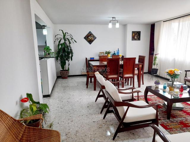 Apartamentos, Venta en La Flora