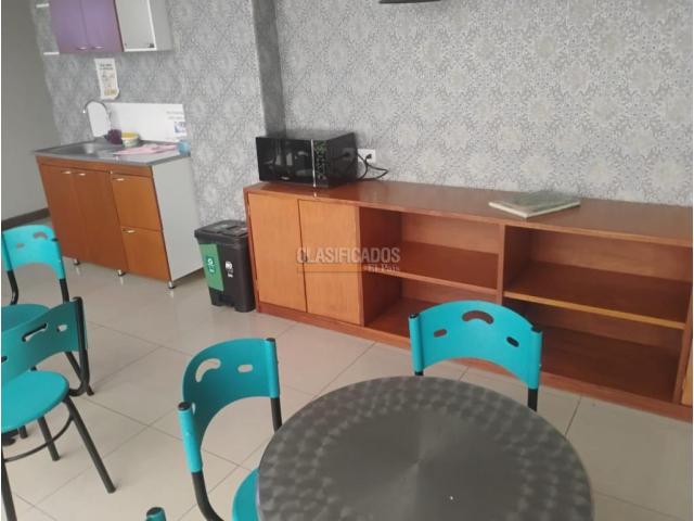 Oficinas y Consultorios, Alquiler en Bogotá