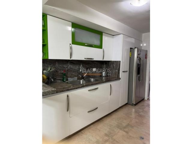 Casas, Venta en Ciudad Jardín