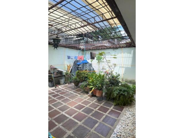 Casas, Venta en El Gran Limonar