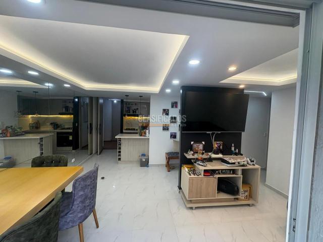 Apartamentos, Venta en Brisas de los Álamos