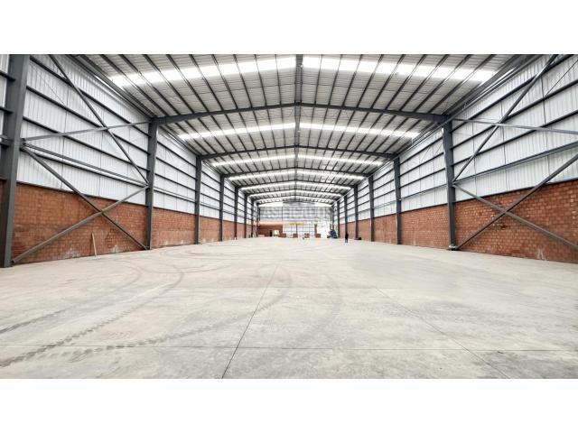 Locales y Bodegas, Alquiler en Yumbo