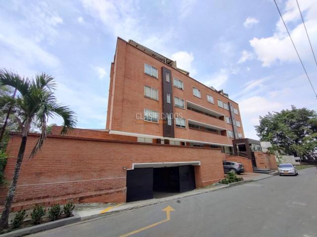 Apartamentos, Alquiler en Menga