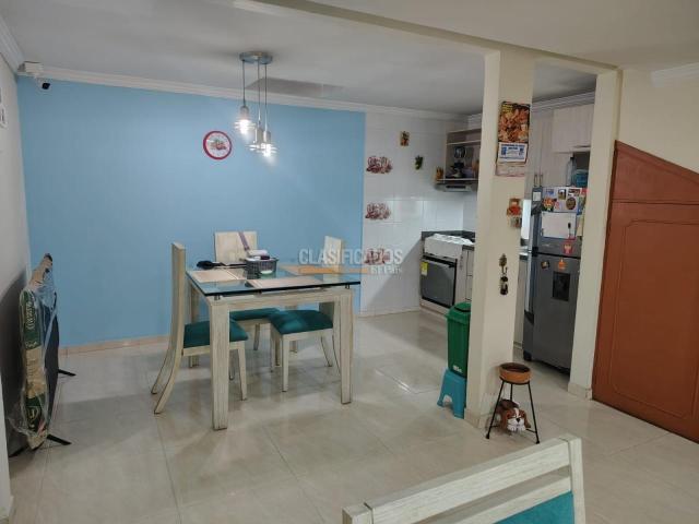 Casas, Venta en Paseo de los Almendros