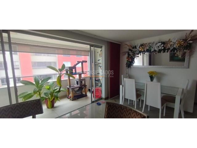 Apartamentos, Venta en La Flora