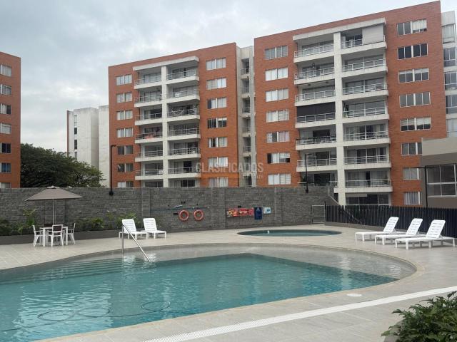 Apartamentos, Venta en Valle del Lili