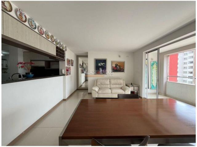 Apartamentos, Venta en La Flora