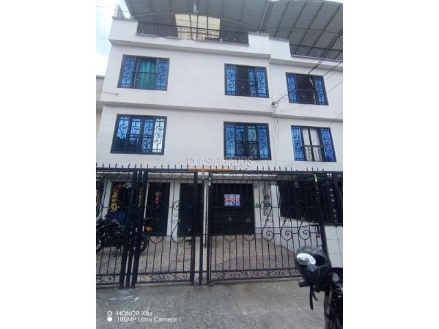 Locales y Bodegas, Alquiler en Bretaña