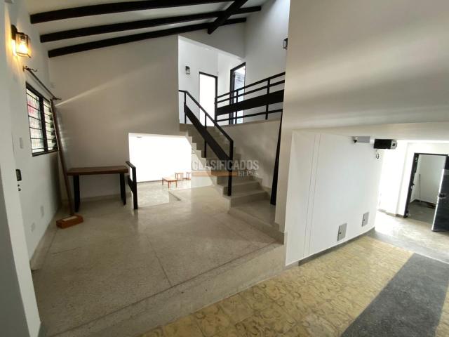 Casas, Alquiler en Santa Mónica Residencial