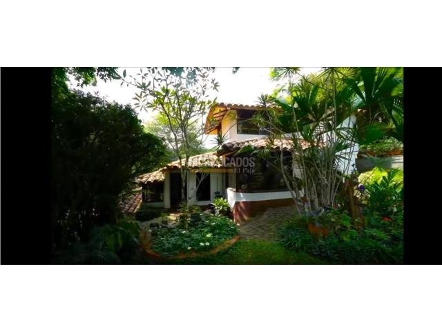 Fincas y Casas Campestres, Venta en La Buitrera