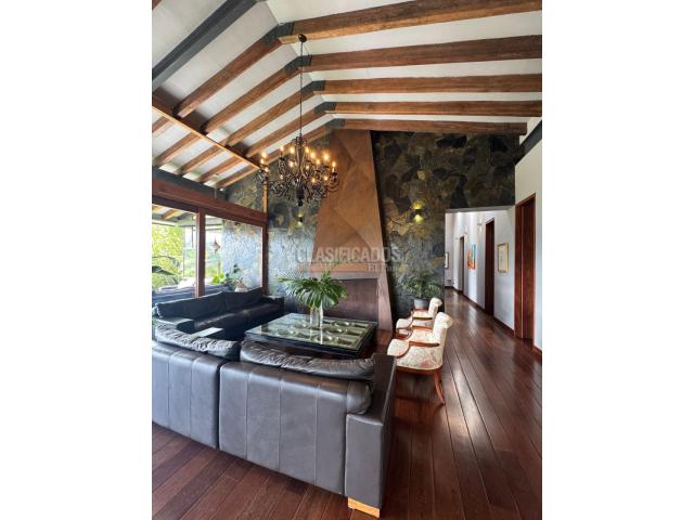 Casas, Venta en Yumbo