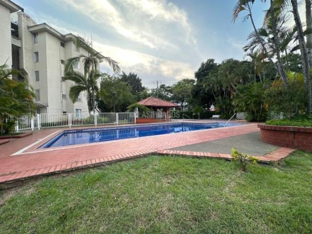 Apartamentos, Venta en Las Quintas de Don Simón