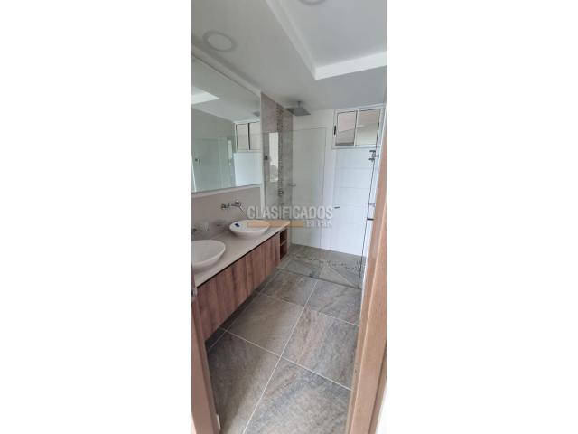 Apartamentos, Venta en Pance