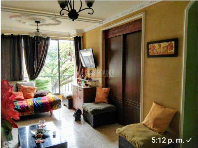 Apartamentos, Alquiler en Camino Real