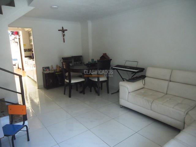 Casas, Venta en El Refugio