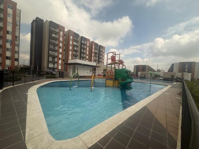 Apartamentos, Alquiler en Vivero Parque Residencial