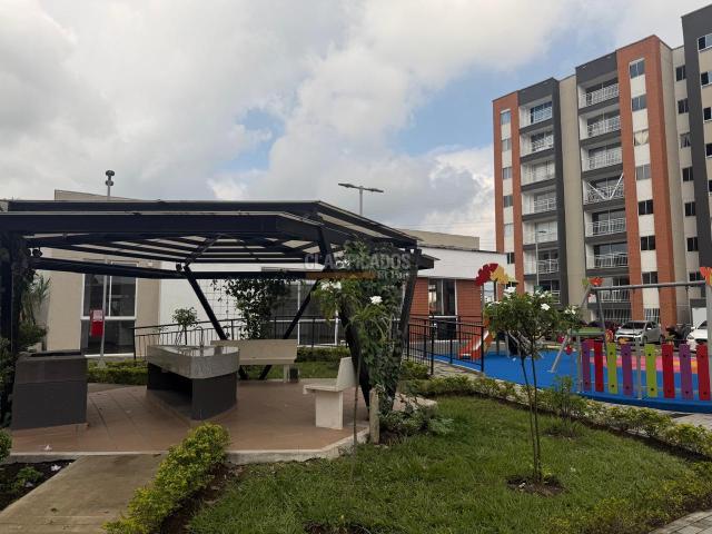 Apartamentos, Alquiler en Vivero Parque Residencial