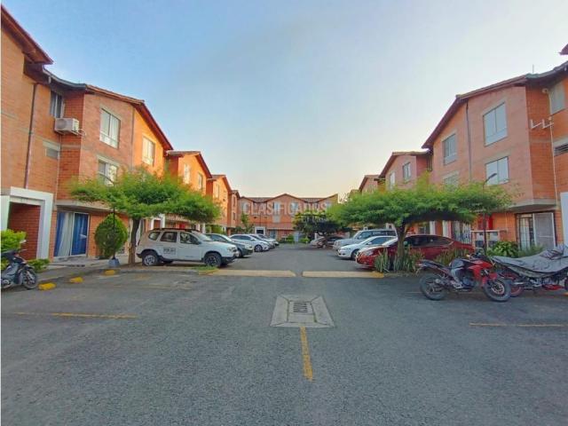 Casas, Alquiler en Valle del Lili