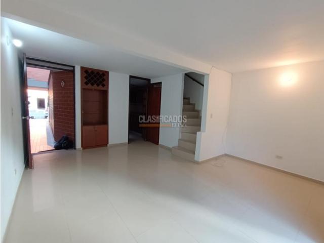 Casas, Alquiler en Valle del Lili