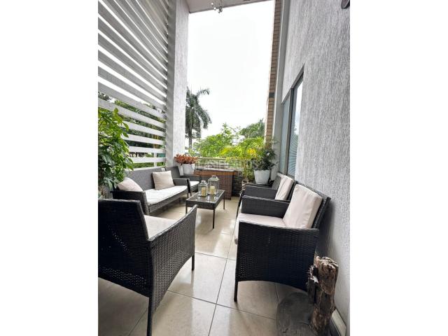 Apartamentos, Venta en La Flora