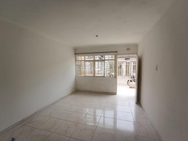 Apartamentos, Alquiler en Salomia