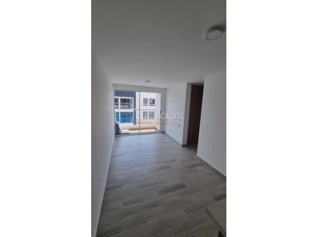 Apartamentos, Venta en Primero de Mayo