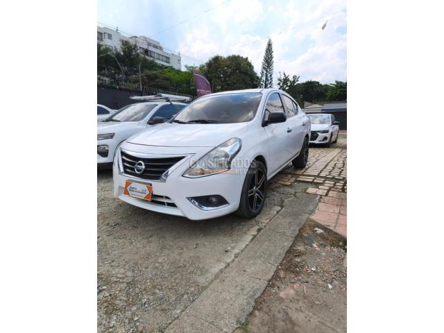 Nissan Versa 2017