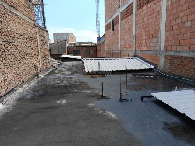 Locales y Bodegas, Venta en El Trébol