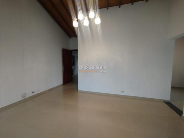 Apartamentos, Venta en Ciudad Jardín