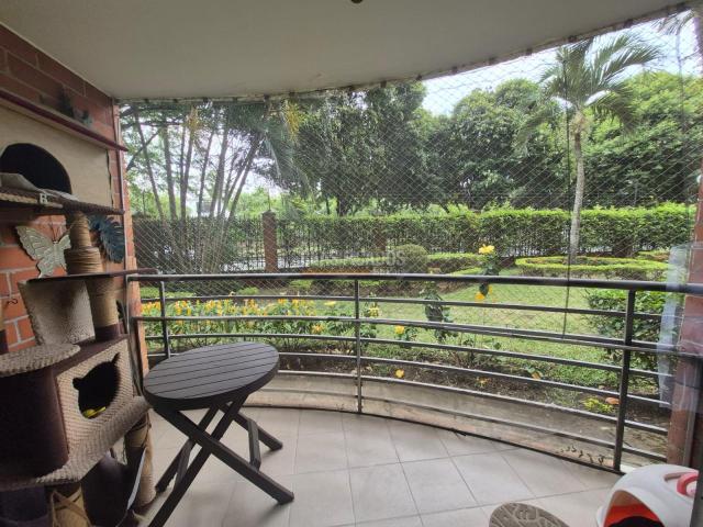 Apartamentos, Venta en Las Quintas de Don Simón