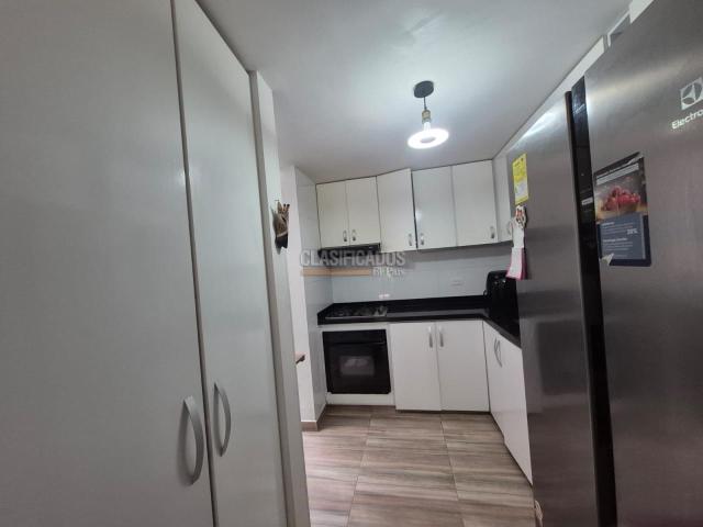 Casas, Venta en Valle del Lili