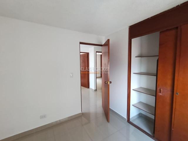 Apartamentos, Venta en Prados del Norte