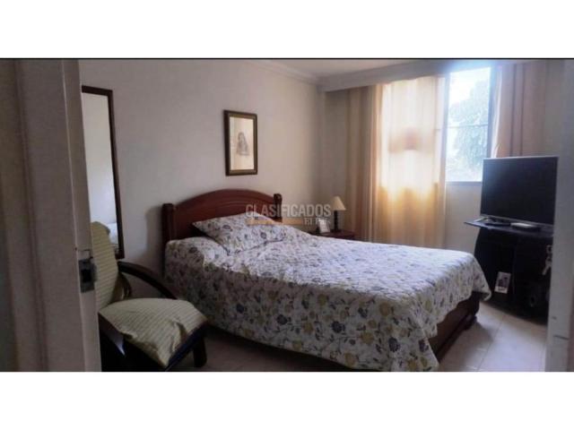 Apartamentos, Venta en Pampalinda