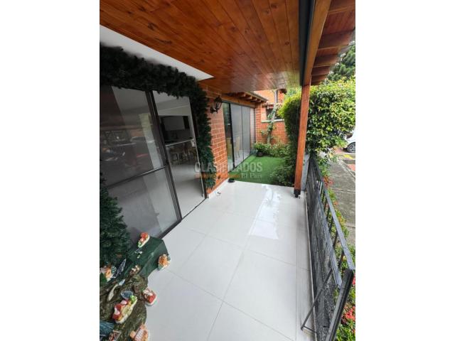 Casas, Venta en Ciudad Jardín