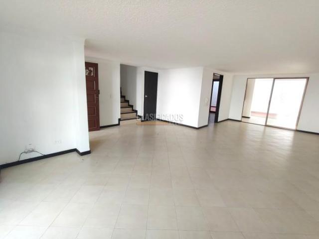 Casas, Venta en Ciudadela Pasoancho