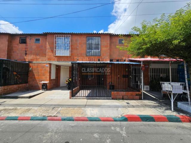 Casas, Alquiler en Palmira