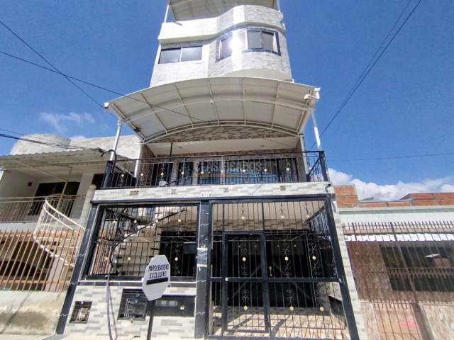 Apartamentos, Alquiler en Doce de Octubre