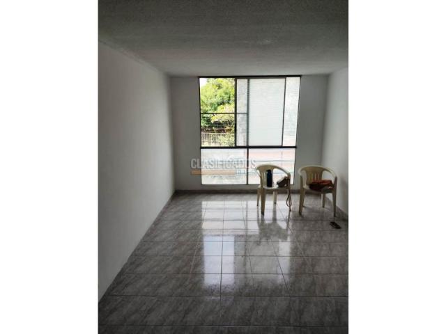 Apartamentos, Venta en Bosques Cañaveralejo