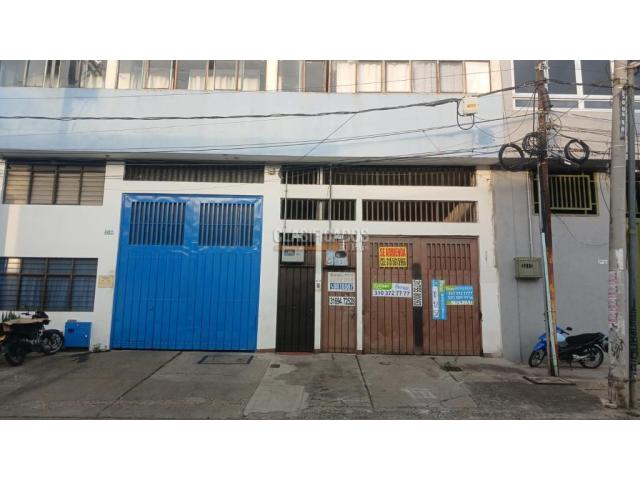 Locales y Bodegas, Alquiler en El Piloto