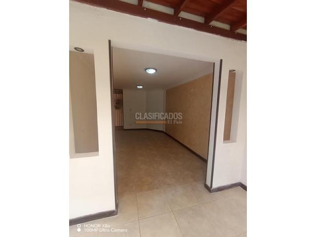 Casas, Alquiler en Villa del Sol