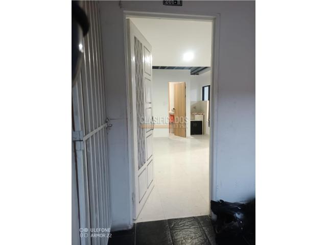 Apartaestudios, Alquiler en Calima